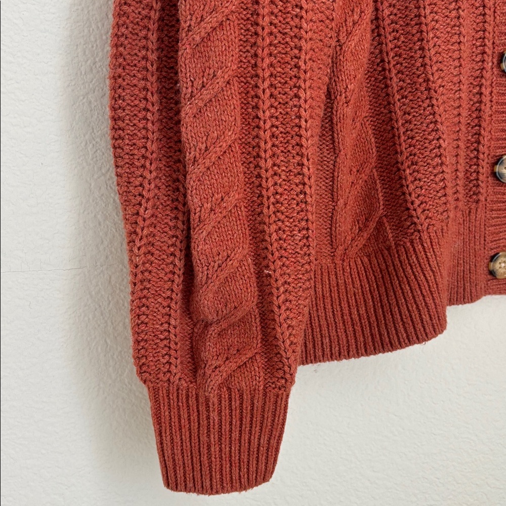 cupcakes & cashmere Women's Cable Knit Cardigan Brick Red Size Large - Picture 5 of 5